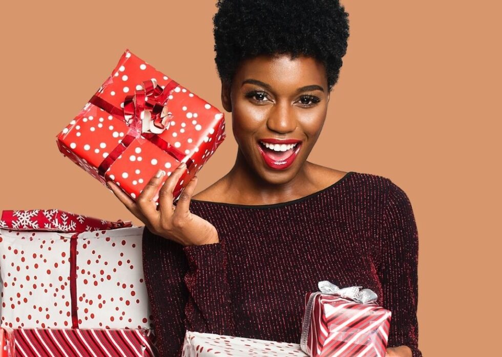 10 Christmas Gifts Every Natural Girl Will Love - CurleeMe Blog