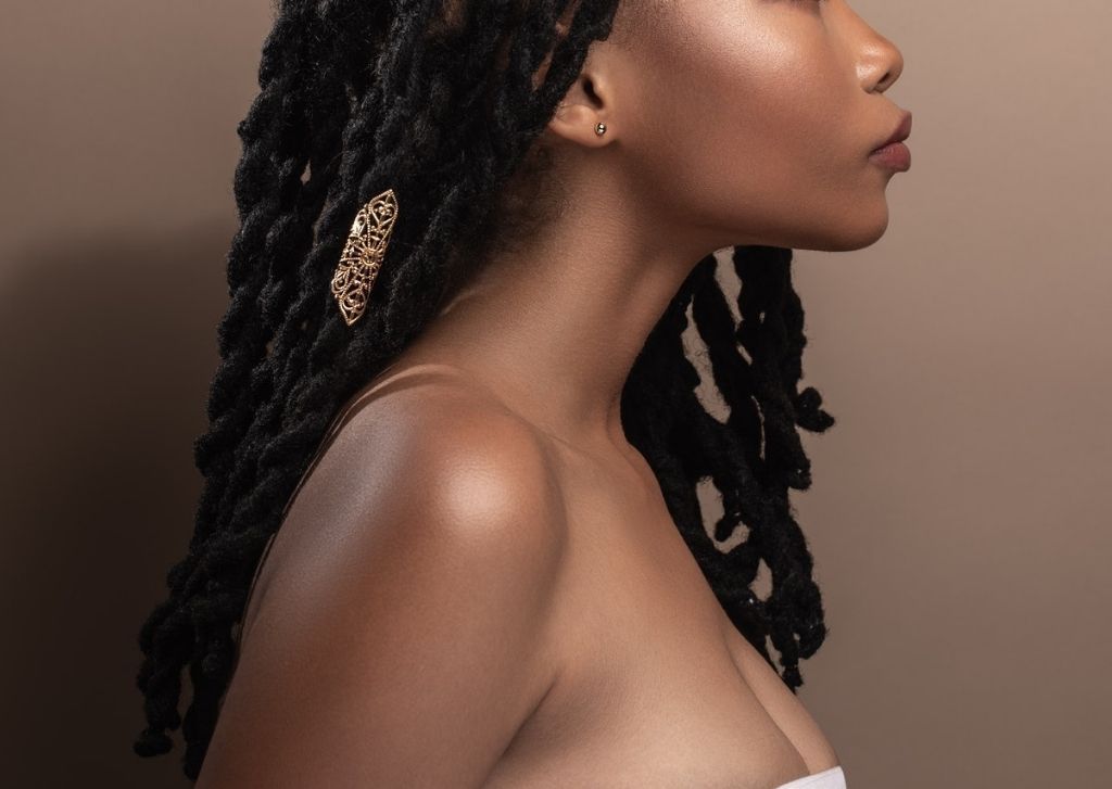 How To Retwist Your Locs the Simple Way - CurleeMe Blog